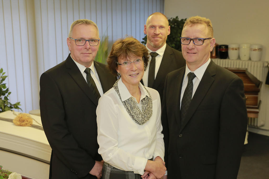 UNSER BESTATTUNGSHAUS Bestattungen Jürgen Wackerzapp in
